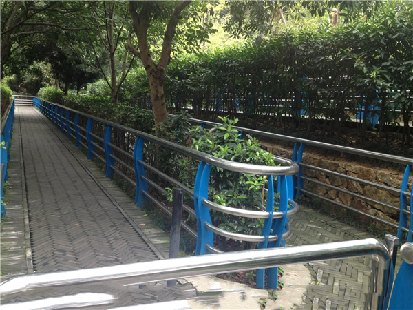 惠州不锈钢景观护栏