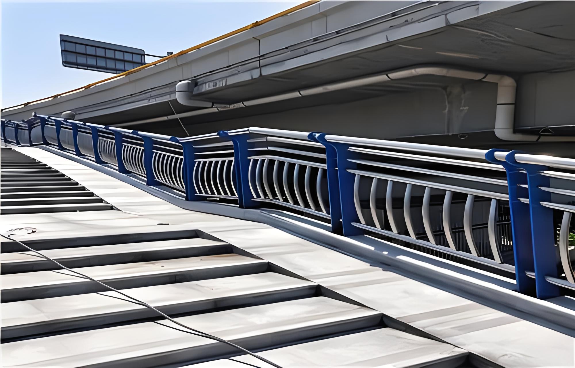 惠州不锈钢桥梁护栏维护方案：确保安全，延长使用寿命